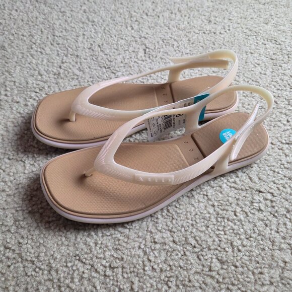 REEF Water Willow Maya Square Toe Sandals Size 8 Iridescent Pink Slingback NEW - Picture 1 of 7